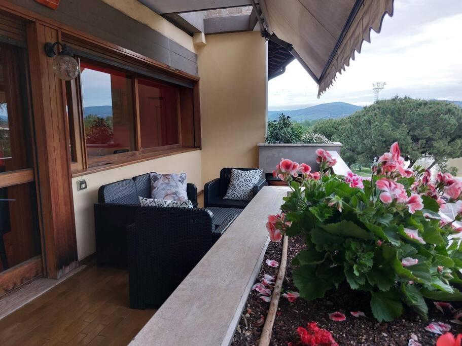 Lungarno 32 With Private Parking Apartamento Florencia
