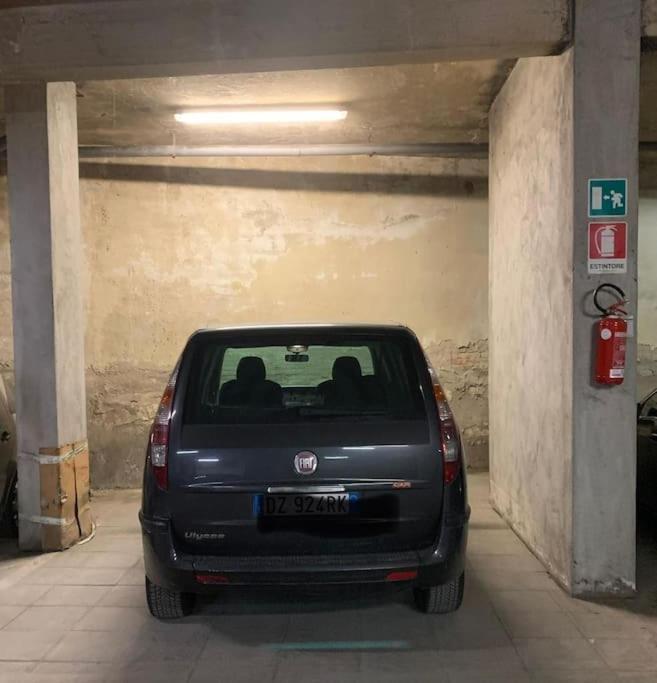 Lungarno 32 With Private Parking Apartamento Florencia
